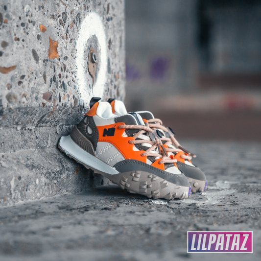 Moon Spikez Orange (maat 21 en 23)